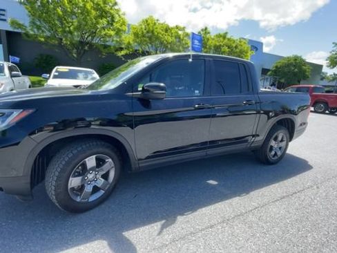 Used 2024 Honda Ridgeline TrailSport image 4