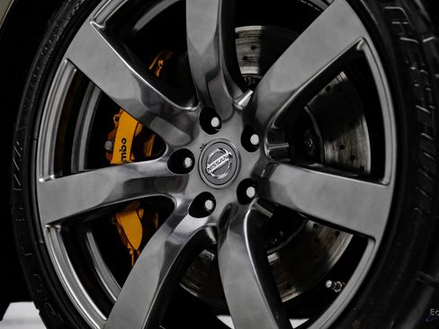 Used 2009 Nissan GT-R Premium image 99