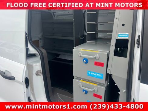 Used 2020 Ford Transit Connect XL image 32
