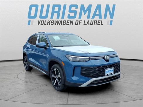 New 2026 Volkswagen Tiguan SE image 1