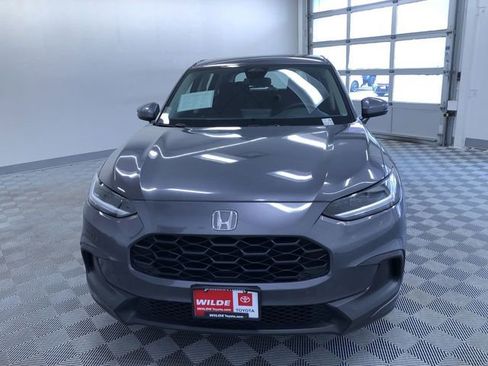 Used 2025 Honda HR-V LX image 14