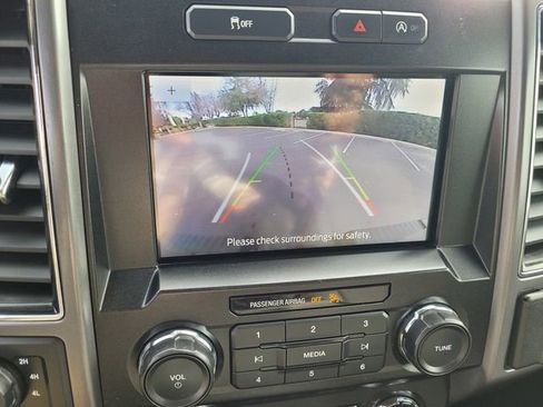 Used 2020 Ford F150 XLT image 19