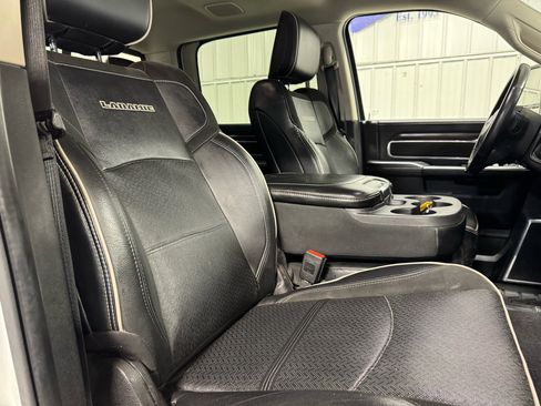 Used 2024 RAM 2500 Laramie image 12