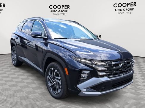 New 2025 Hyundai Tucson Limited AWD/4WD image 1