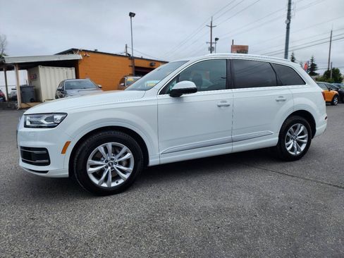 Used 2017 Audi Q7 3.0T Premium AWD/4WD image 10