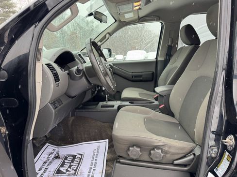 Used 2013 Nissan Xterra 4WD image 15