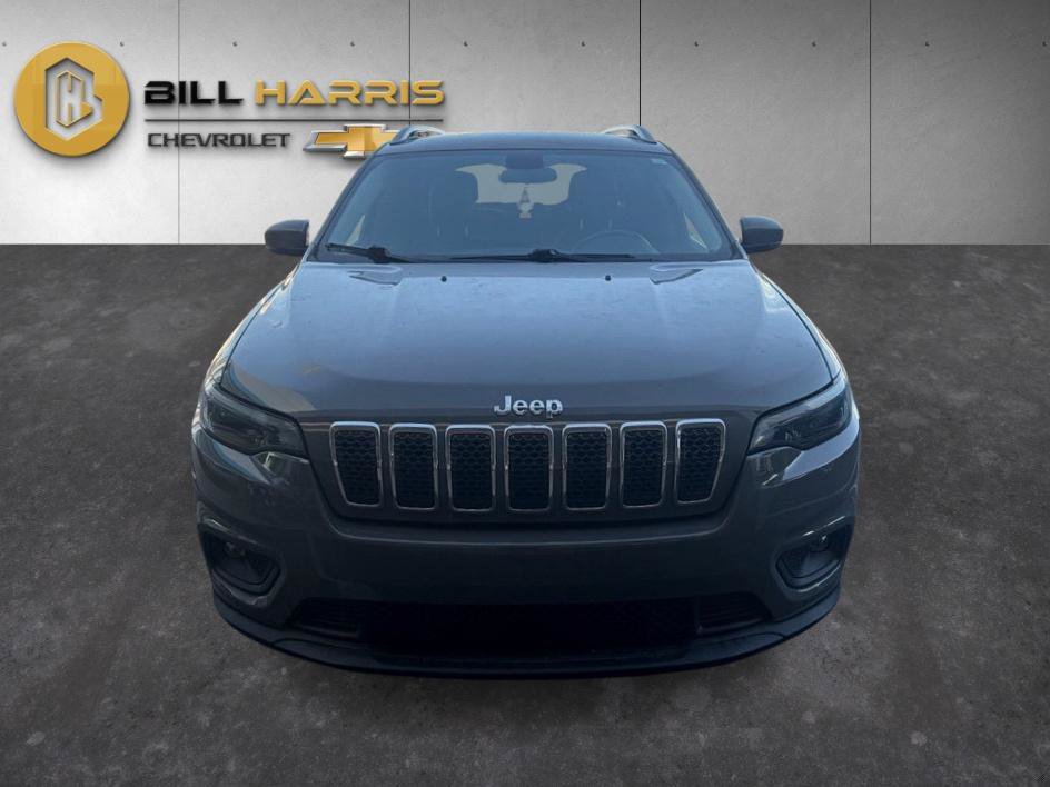 Used 2020 Jeep Cherokee Latitude Plus w/ Cold Weather Group AWD/4WD image 2