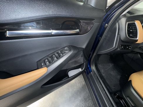 New 2026 Kia Seltos EX image 17