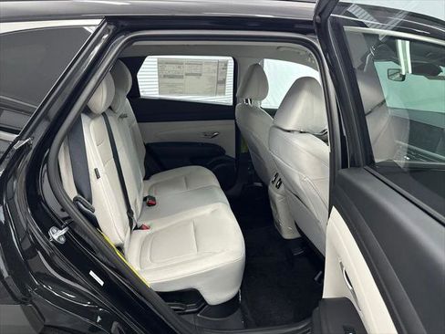 New 2026 Hyundai Tucson SEL image 16