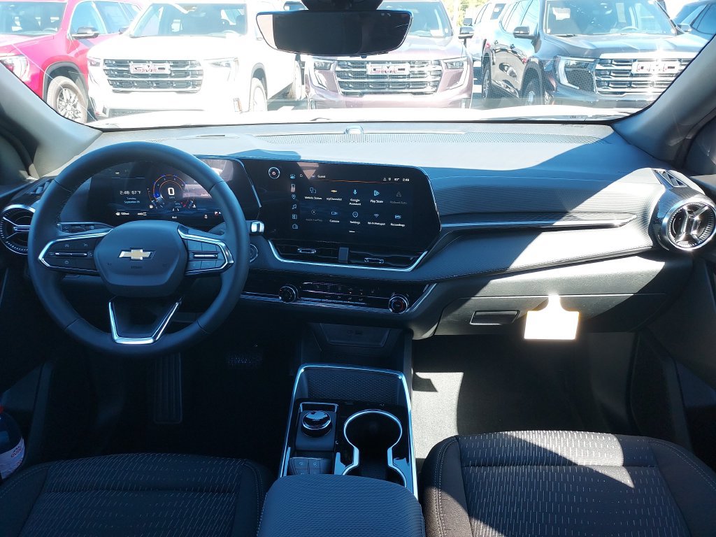 New 2027 Chevrolet Equinox LT w/ Safety and Technology Package AWD/4WD image 15