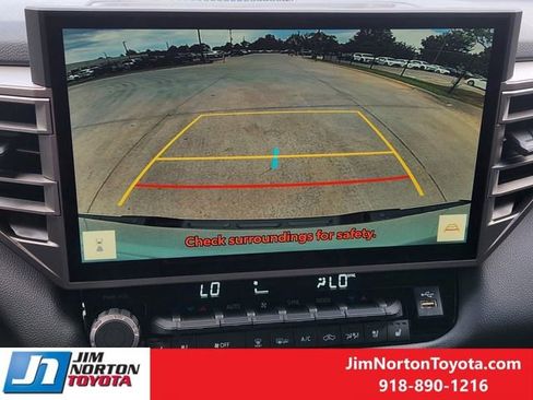 New 2026 Toyota Tundra Limited AWD/4WD image 17