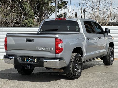 Used 2015 Toyota Tundra SR5 w/ SR5 Upgrade Package image 10