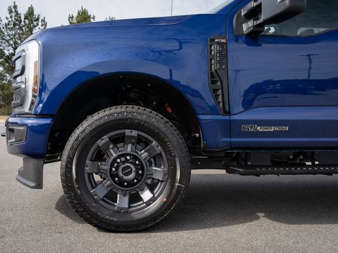 New 2026 Ford F250 XL w/ STX Appearance Package AWD/4WD image 4