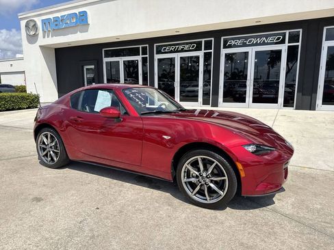 Used 2023 MAZDA MX-5 Miata RF Grand Touring RWD image 6