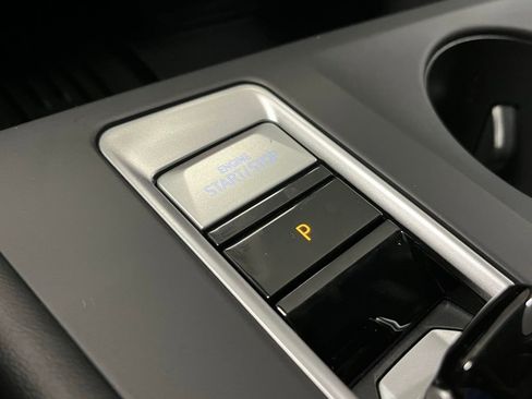 New 2026 Volkswagen Atlas SE image 14