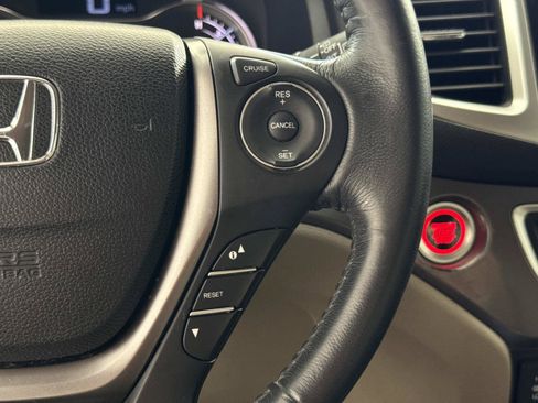 Used 2017 Honda Pilot EX-L image 29