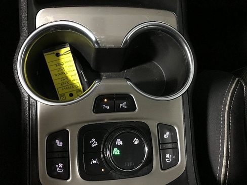 Used 2018 GMC Terrain Denali w/ Advanced Safety Package AWD/4WD image 30