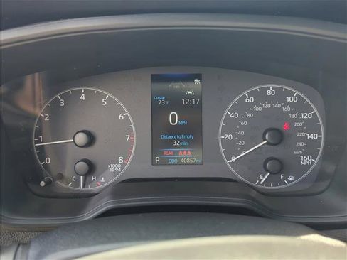 Used 2024 Toyota Corolla Cross LE AWD/4WD image 10