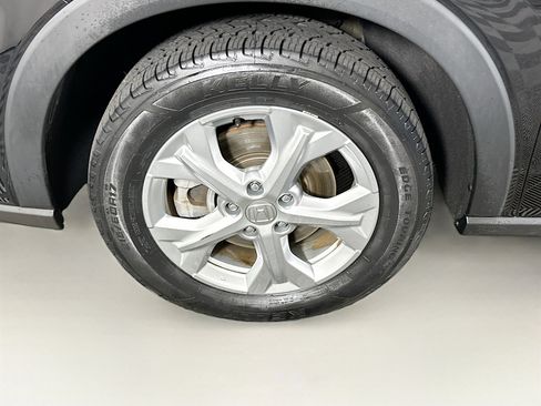 Used 2024 Honda HR-V LX image 11