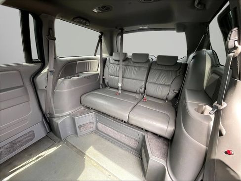 Used 2010 Honda Odyssey EX-L image 29