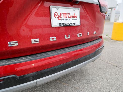 Used 2024 Toyota Sequoia Capstone image 13