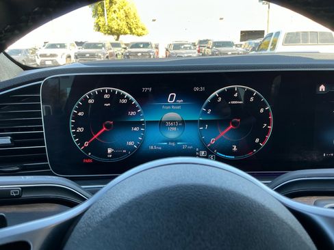 Used 2022 Mercedes-Benz GLE 350 4MATIC image 10