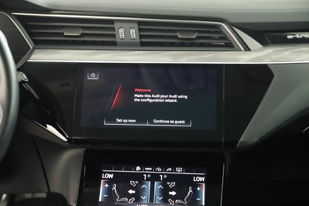 Certified 2024 Audi Q8 e-tron Premium AWD/4WD image 19