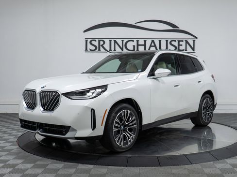 Used 2025 BMW X3 xDrive30i w/ Convenience Package image 1