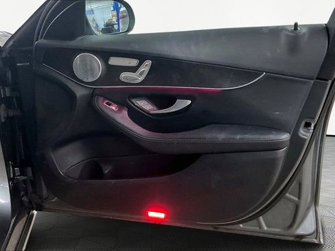 Used 2021 Mercedes-Benz C 300 4MATIC Sedan image 21