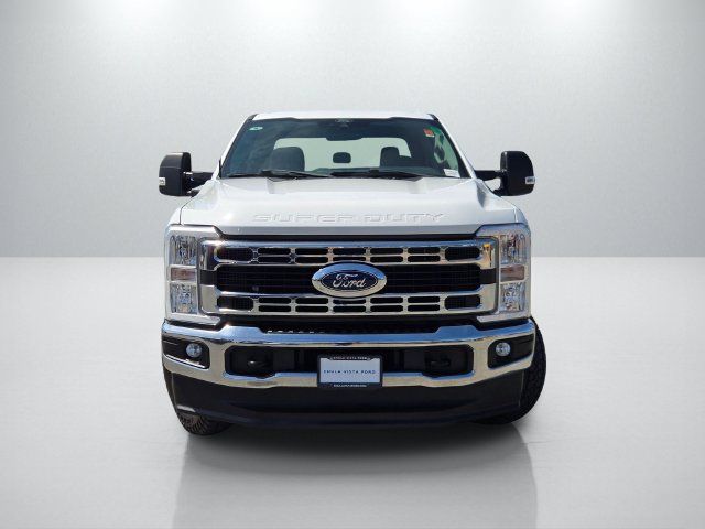 Used 2024 Ford F250 XLT w/ FX4 Off-Road Package AWD/4WD image 2