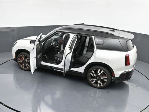 Used 2026 MINI Cooper Countryman John Cooper Works image 45