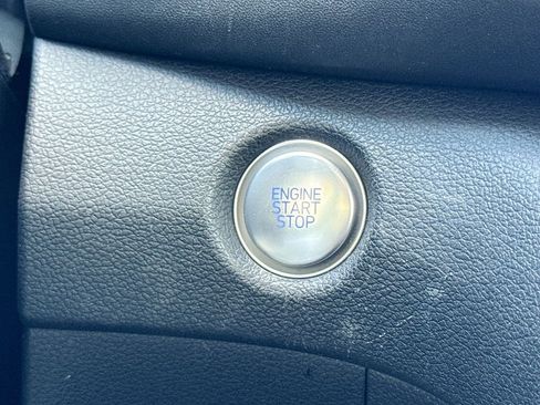 Used 2023 Hyundai Santa Fe XRT image 18