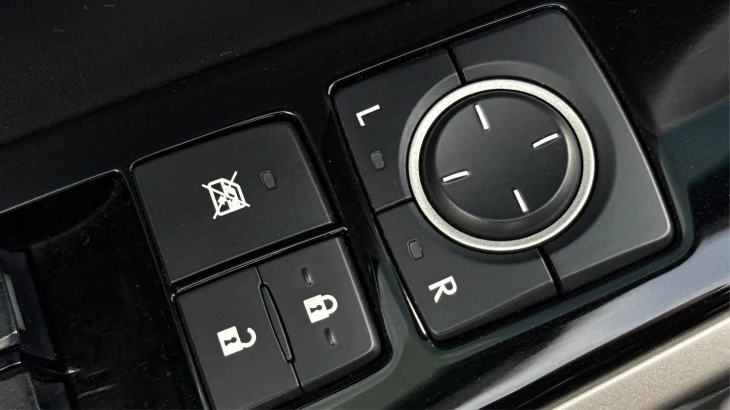 Used 2015 Lexus IS 250 RWD image 37