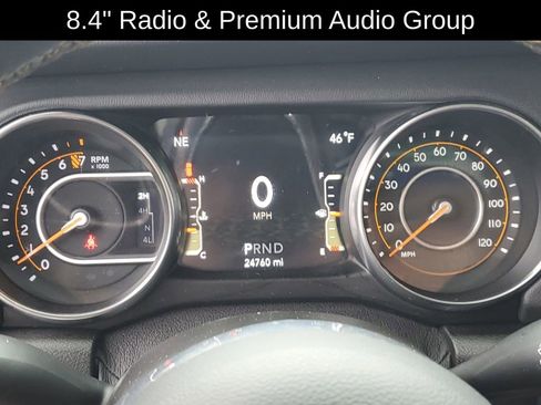 Used 2021 Jeep Wrangler Unlimited Sahara image 11