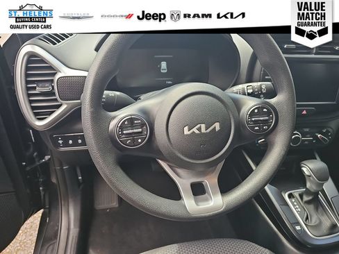 Used 2023 Kia Soul LX FWD image 15