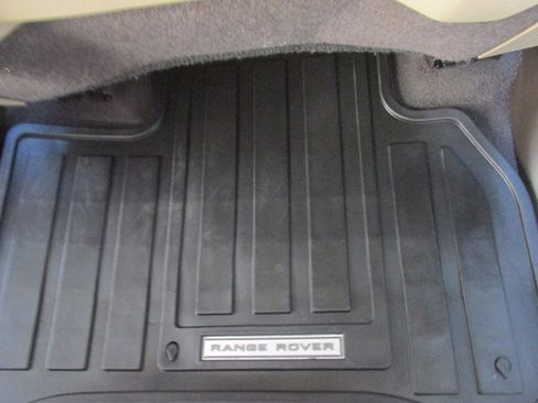 Used 2016 Land Rover Range Rover Sport HSE image 76