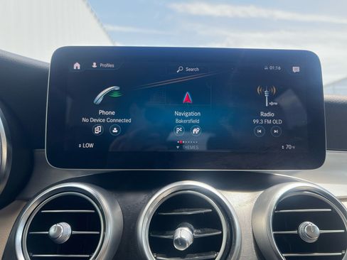 Certified 2022 Mercedes-Benz GLC 300 image 32