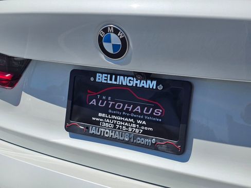 Used 2026 BMW 330i Sedan w/ M Sport Package RWD image 14