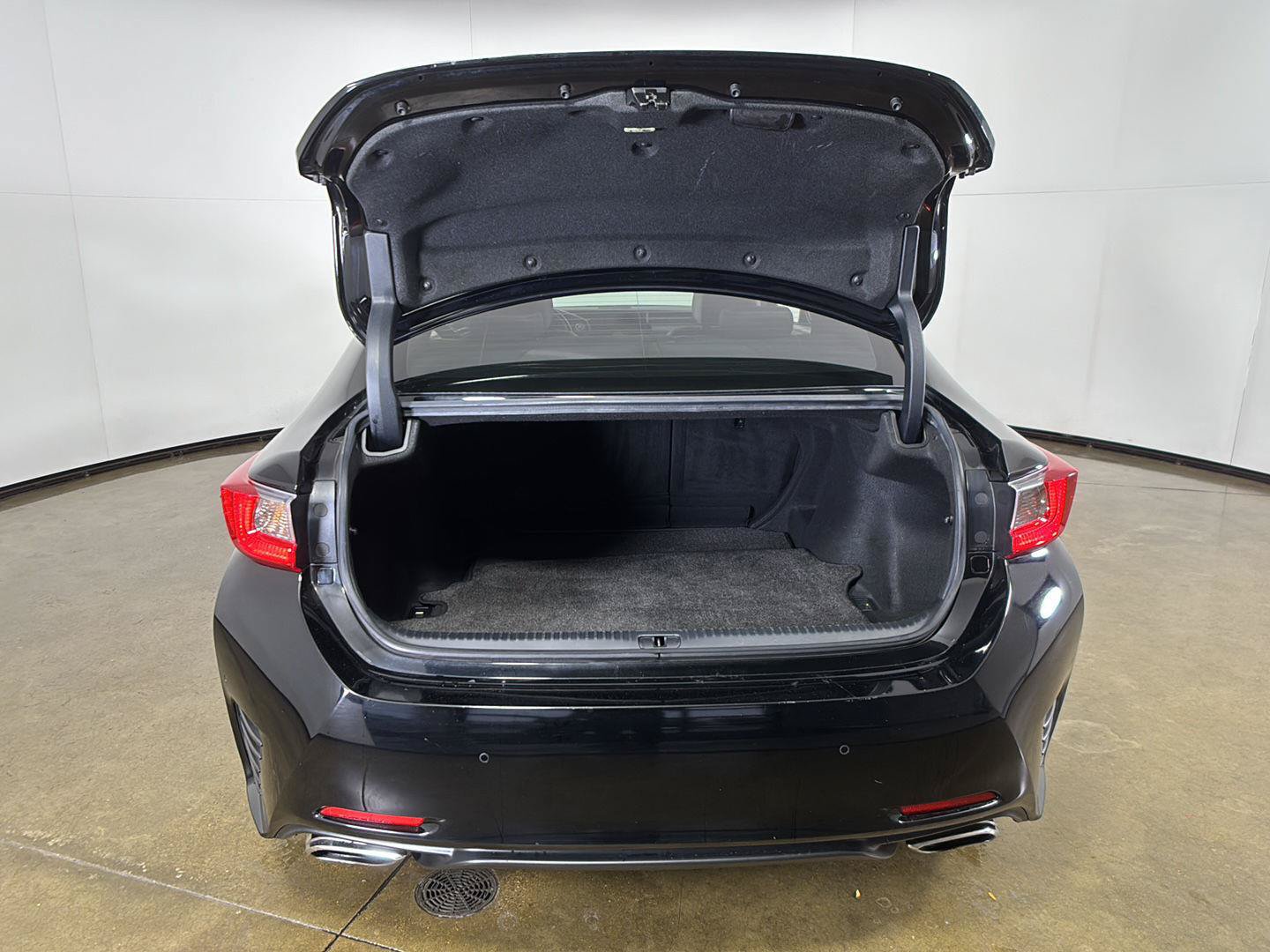 Used 2015 Lexus RC 350 AWD w/ Navigation System Package image 18