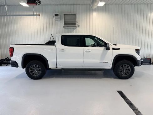 Used 2025 GMC Sierra 1500 AT4X AWD/4WD image 2