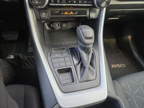 Used 2023 Toyota RAV4 XLE image 21