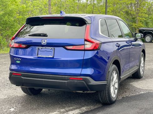 Used 2025 Honda CR-V EX image 14