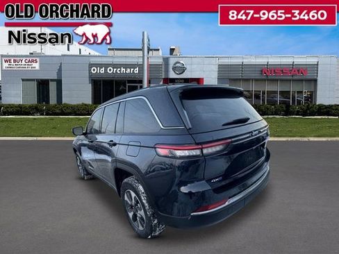 Used 2022 Jeep Grand Cherokee Limited 4xe image 8