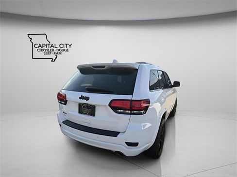Used 2020 Jeep Grand Cherokee Altitude image 7