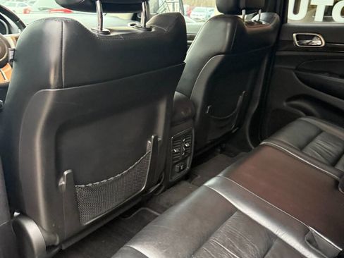 Used 2013 Jeep Grand Cherokee Laredo image 14