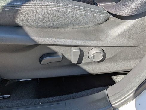 Used 2023 Subaru Forester Premium image 16