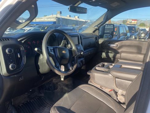 Used 2022 Chevrolet Silverado 2500 W/T w/ WT Convenience Package image 11