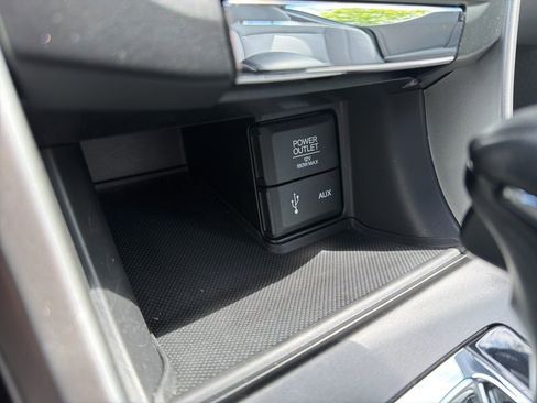 Used 2015 Honda Accord EX-L image 32