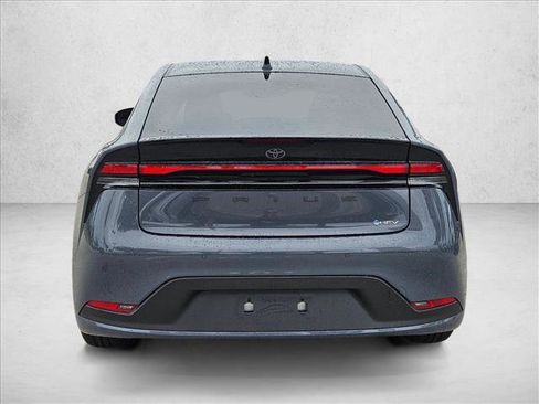 New 2026 Toyota Prius LE image 8