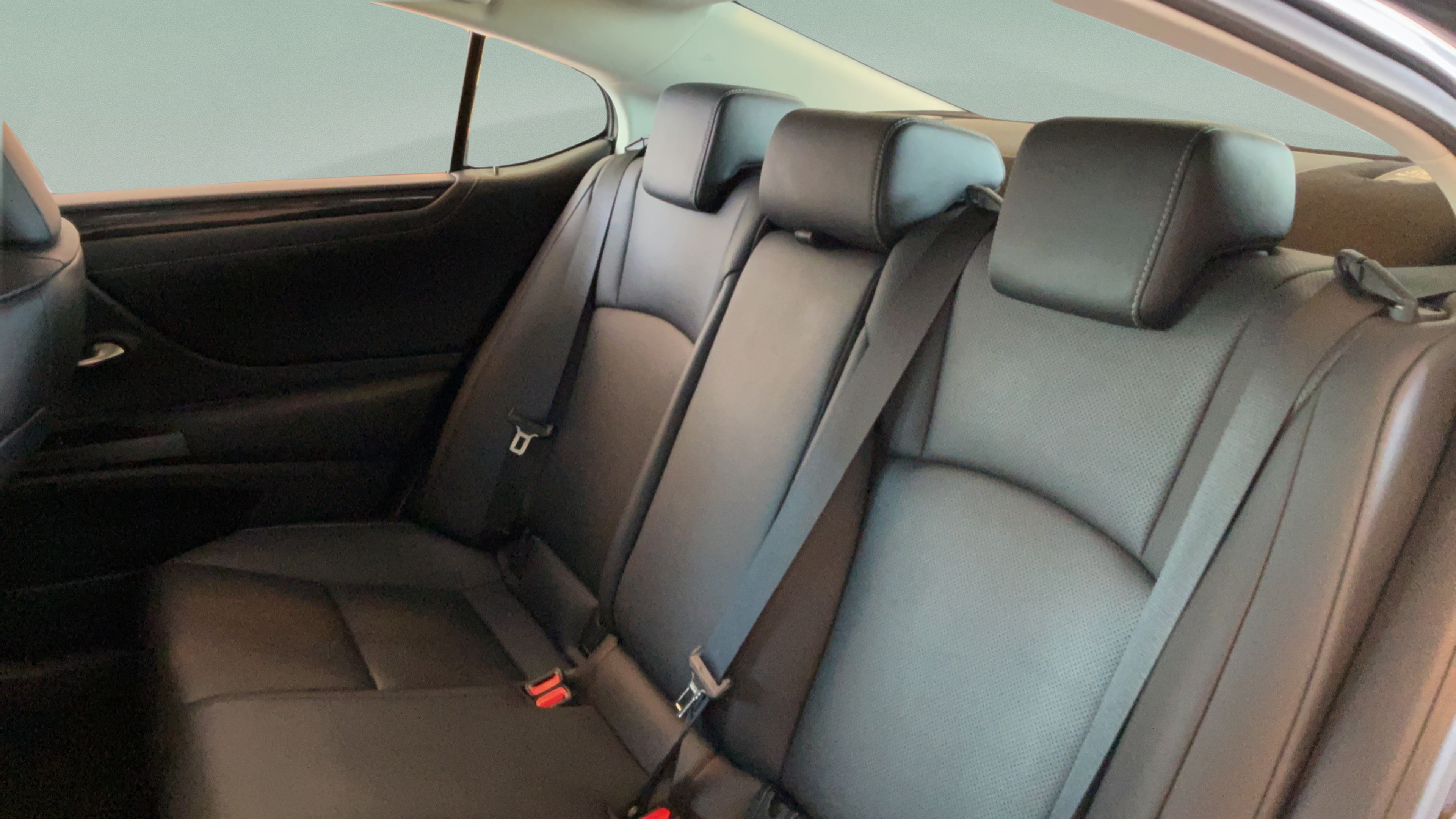 Used 2021 Lexus ES 350 w/ Accessory Package 2 FWD image 32